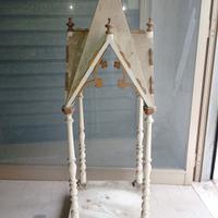 Teca a baldacchino, trittico, tabernacolo, nicchia