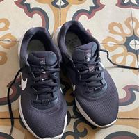 SCARPE RUNNING DONNA NIKE