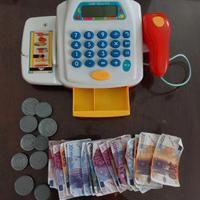 Cassa giocattolo con accessori