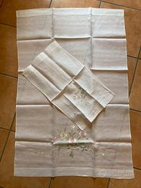 Set 2 tende bianche - 1 cm 110x74 - 1 cm 55x33