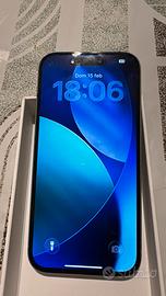 iphone    15     128  gb      400    euro