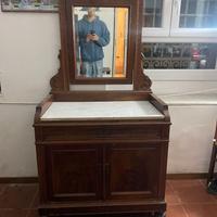 Mobile a due ante
