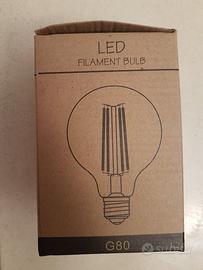 Lampadina a LED E27 dimmerabile, luce calda