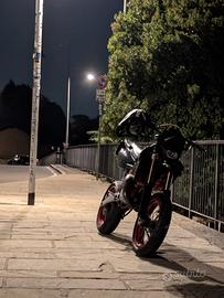 Husqvarna 125 Motard 