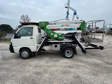 PIATTAFORMA COMET 16 METRI SU PIAGGIO PORTER