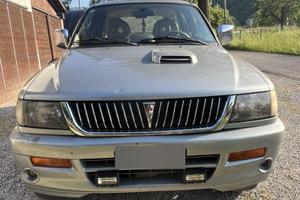 Pajero Mitsubishi 2.5 sport