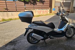 Piaggio Beverly 300