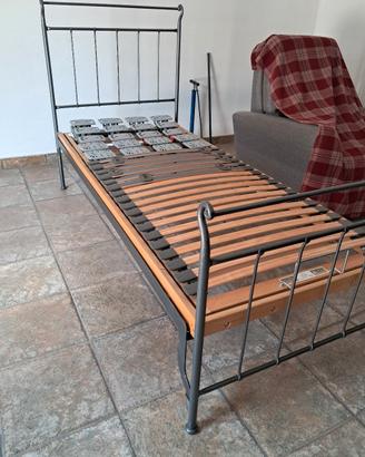 letto in ferro battuto