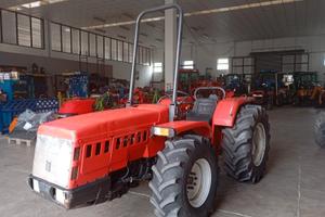 TRATTORE A. CARRARO MOD. 8008 RS