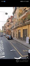 Bottega 52mq - 2 punti luce ad Acicatena