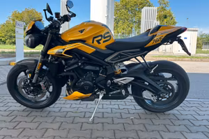 Triumph street triple 765 rs