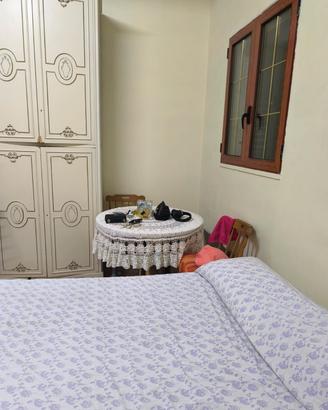  camera da letto completa