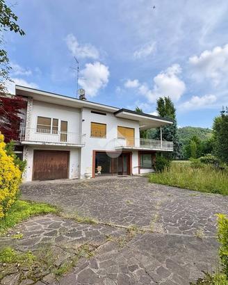CASA INDIPENDENTE A FOLLINA