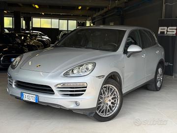 Porsche CAYENNE 3.0 V6 BOSE KMCERT UNICOPR