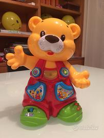 Tommy orsetto cantastorie