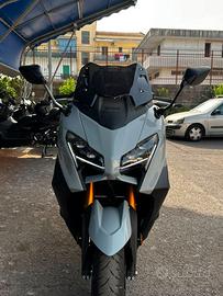 TMAX 560 TECH MAX