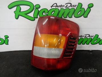 FANALINO POSTERIORE DESTRO GRAND CHEROKEE WJ