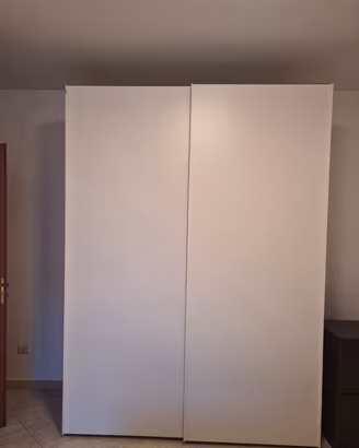 Armadio bianco