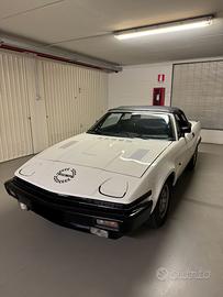 Triumph TR7