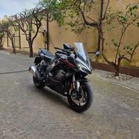 Kawasaki Ninja 1000 sx 