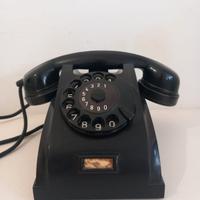 Telefono anni 50/60 in bachelite marca Urmet