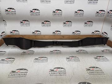 Staffa supporto paraurti posteriore inferiore niss