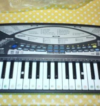 Bontempi digital keyboard B 409