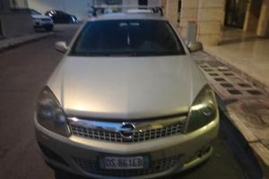 Opel Astra h diesel 1.7 ,74kw del anno 2008