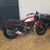 Ducati scrambler 800