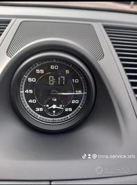Porsche  Macan T