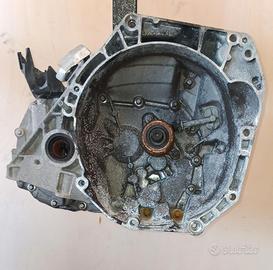 Cambio Dacia 1.0 TB 5M anno 2016