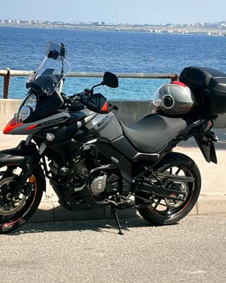 Suzuki Vstrom 650 Explorer