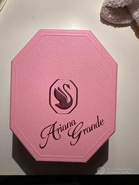 ARIANA GRANDE X SWAROVSKI, nuova collezione