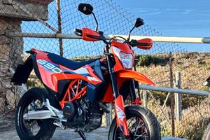 KTM 690 smc-r 2023/2024