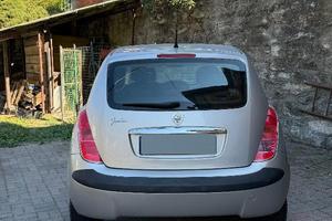 Lancia Ypsilon 1.2 benzina 60CV