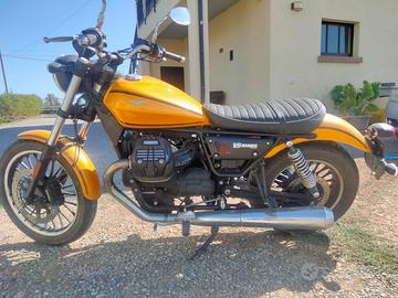 Moto Guzzi V9 - 2018