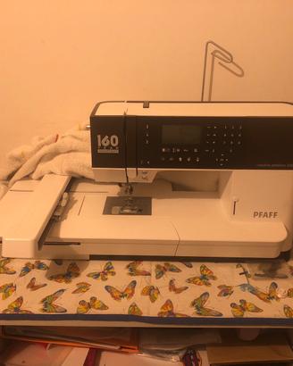Vedo macchina da ricamo