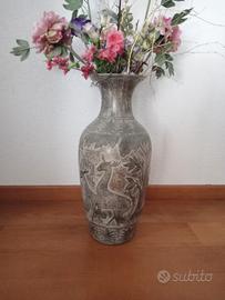 vaso in metallo decorato altezza 60 cm