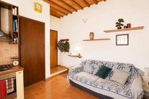 3 LOCALI A LIVORNO