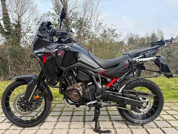 HONDA AFRICA TWIN 1100 ES - 2025