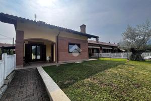 VILLA SINGOLA A SANGANO