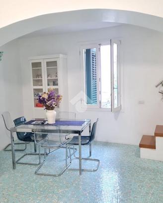 4 LOCALI A VIETRI SUL MARE