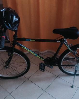 Mountain bike ragazzo Diamond Back 
 mis.26  Nera