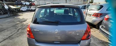 SUZUKI SWIFT 2009 - PORTELLONE POSTEIRORE