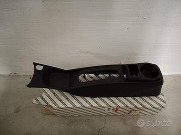 Tunnel centrale Alfa Romeo Mito