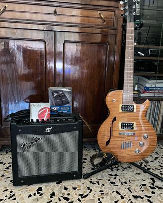 Chitarra elettrica Yamaha AES620HB in bundle