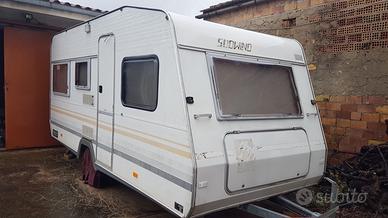 Knaus roulotte 4 posti bagno interno veranda