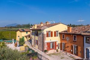 CASA DI CORTE A BARDOLINO