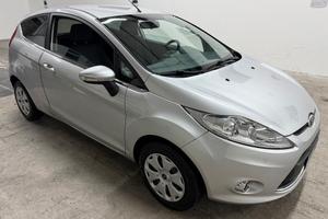 Ford Fiesta 1.4 TDCi 68CV 3 porte Titanium - 2009