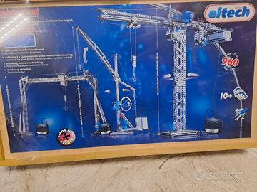 Gru in metallo radiocomandata 960pz